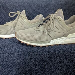New Balance Men's Taupe Sneakers